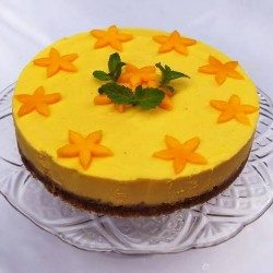 Raw mangová torta
