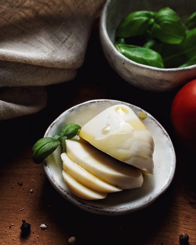 vegan mozzarella syr