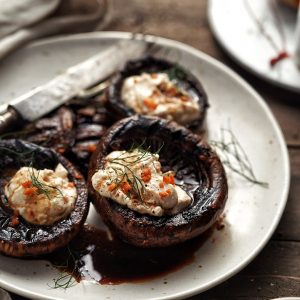 Plnené portobello s tofu a údenou klobáskou