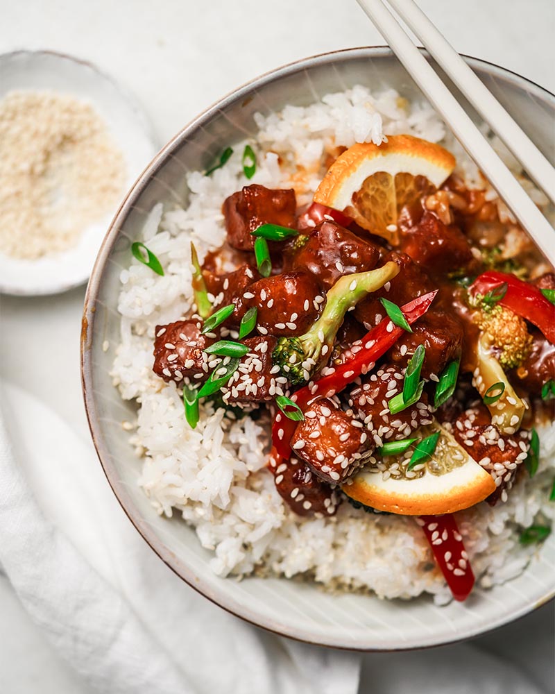 Tofu v pomarančovej omáčke (vegan)